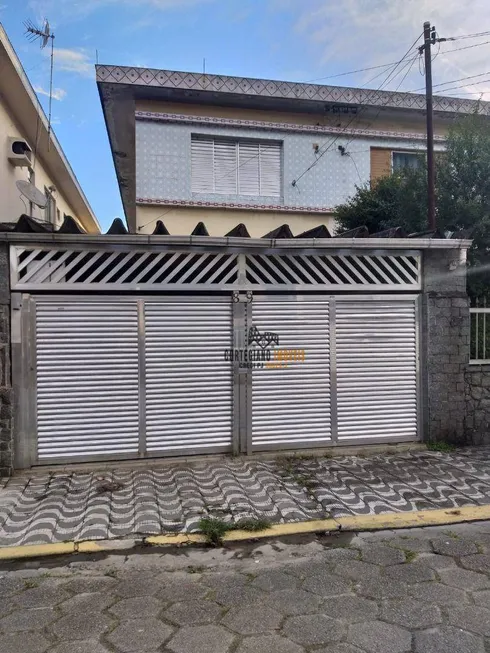 Foto 1 de Sobrado com 3 Quartos para alugar, 160m² em Vila Cascatinha, São Vicente