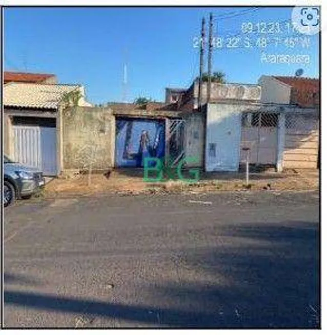 Foto 1 de Casa de Condomínio com 3 Quartos à venda, 135m² em Parque das Hortências, Araraquara