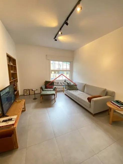 Foto 1 de Apartamento com 3 Quartos à venda, 118m² em Cerqueira César, São Paulo