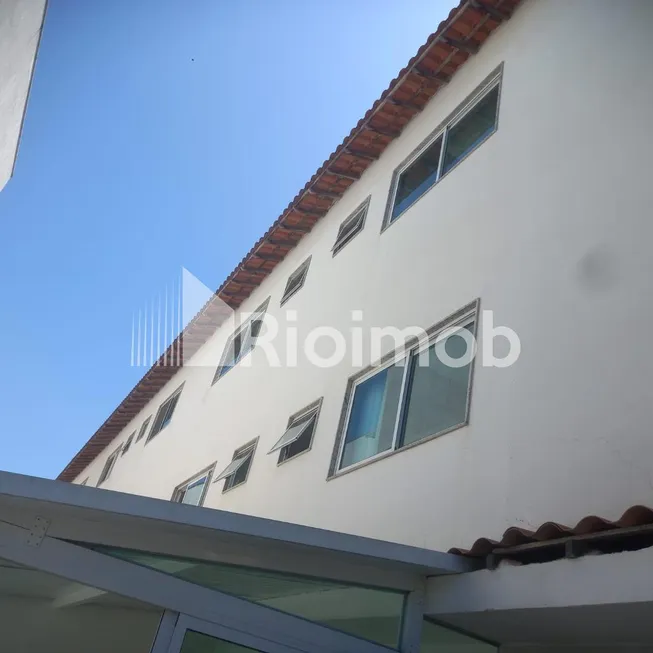 Foto 1 de Casa com 4 Quartos à venda, 175m² em Recreio Dos Bandeirantes, Rio de Janeiro