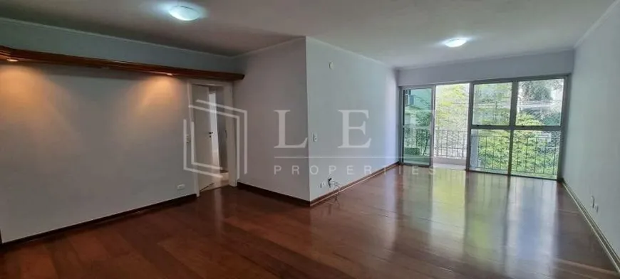 Foto 1 de Apartamento com 4 Quartos à venda, 170m² em Moema, São Paulo