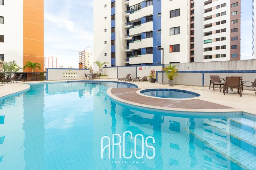 Foto 1 de Apartamento com 3 Quartos à venda, 80m² em Luzia, Aracaju