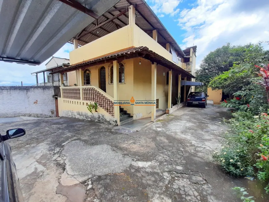 Foto 1 de Casa com 6 Quartos à venda, 360m² em Céu Azul, Belo Horizonte