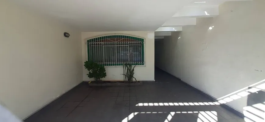 Foto 1 de Sobrado com 3 Quartos à venda, 125m² em Jardim Itacolomi, São Paulo