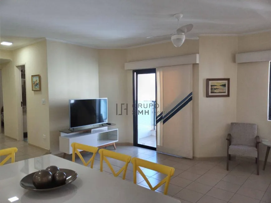 Foto 1 de Apartamento com 3 Quartos à venda, 98m² em Praia das Pitangueiras, Guarujá