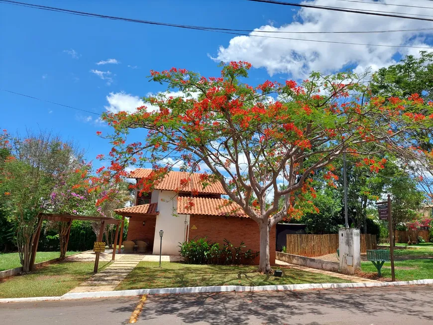 Foto 1 de Casa de Condomínio com 3 Quartos à venda, 174m² em Jardim Esmeralda, Pirenópolis