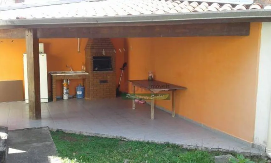 Foto 1 de Casa com 3 Quartos à venda, 125m² em Conjunto Habitacional Terra dos Ipes II Fase II, Pindamonhangaba