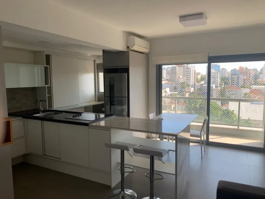 Foto 1 de Apartamento com 2 Quartos para alugar, 71m² em Auxiliadora, Porto Alegre