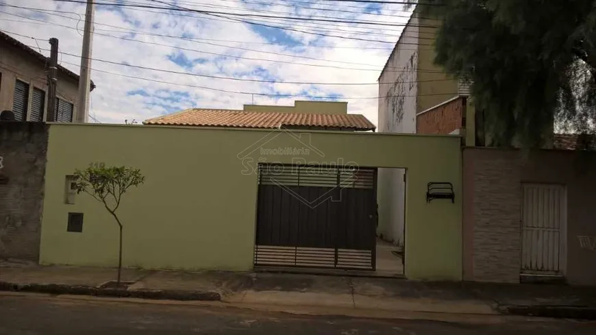 Foto 1 de Casa com 2 Quartos à venda, 71m² em Jardim Maria Luíza, Araraquara