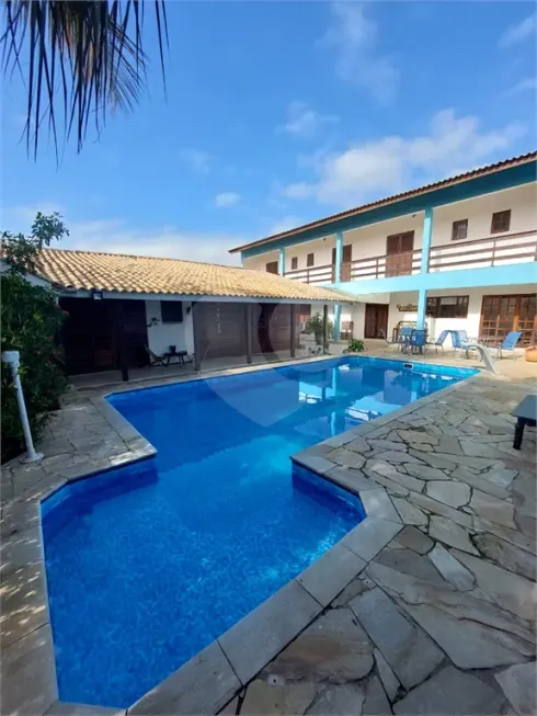 Foto 1 de Casa com 9 Quartos à venda, 400m² em Vila Romar , Peruíbe