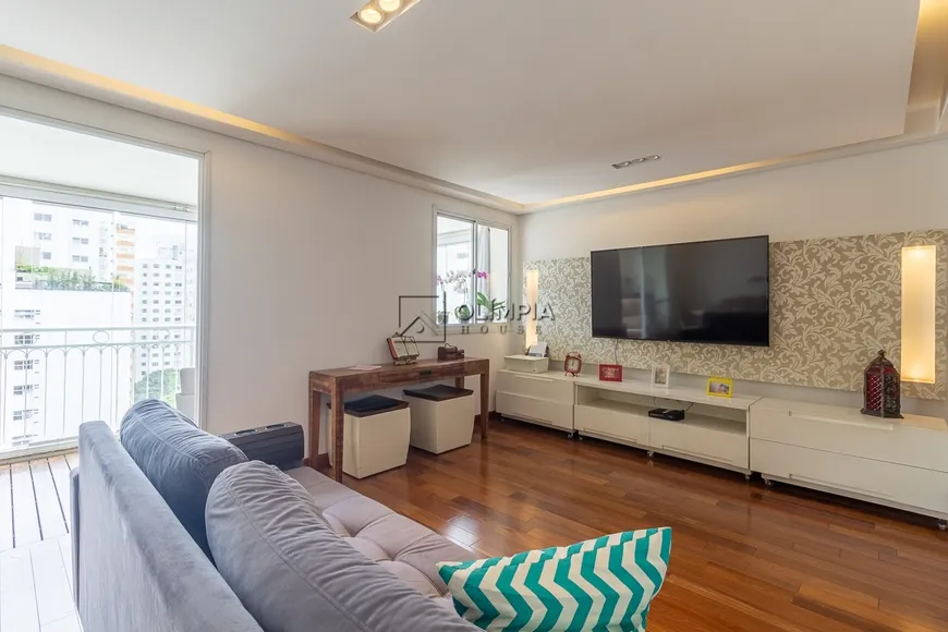 Foto 1 de Apartamento com 2 Quartos à venda, 143m² em Moema, São Paulo