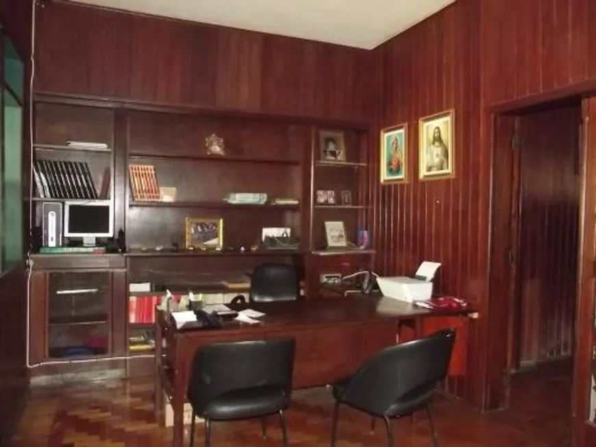 Foto 1 de Casa com 4 Quartos à venda, 236m² em Funcionários, Belo Horizonte