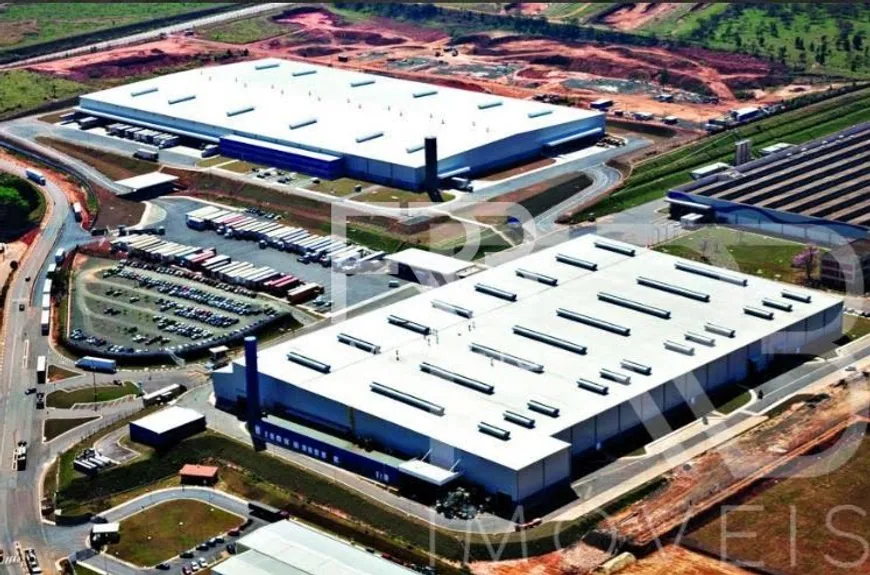 Foto 1 de Galpão/Depósito/Armazém para alugar, 10000m² em Jardim São Camilo, Hortolândia