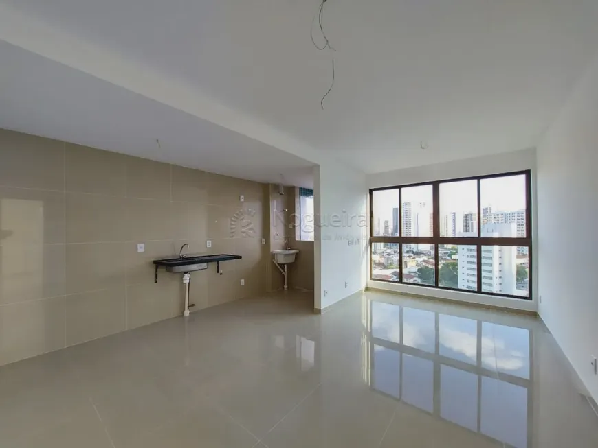 Foto 1 de Apartamento com 2 Quartos à venda, 50m² em Tamarineira, Recife