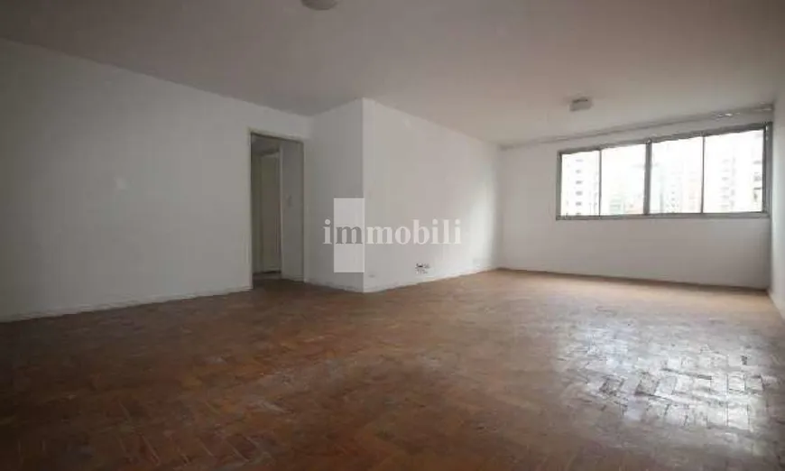 Foto 1 de Apartamento com 3 Quartos à venda, 130m² em Higienópolis, São Paulo