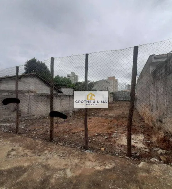 Foto 1 de Lote/Terreno à venda, 500m² em Vila São José, Taubaté