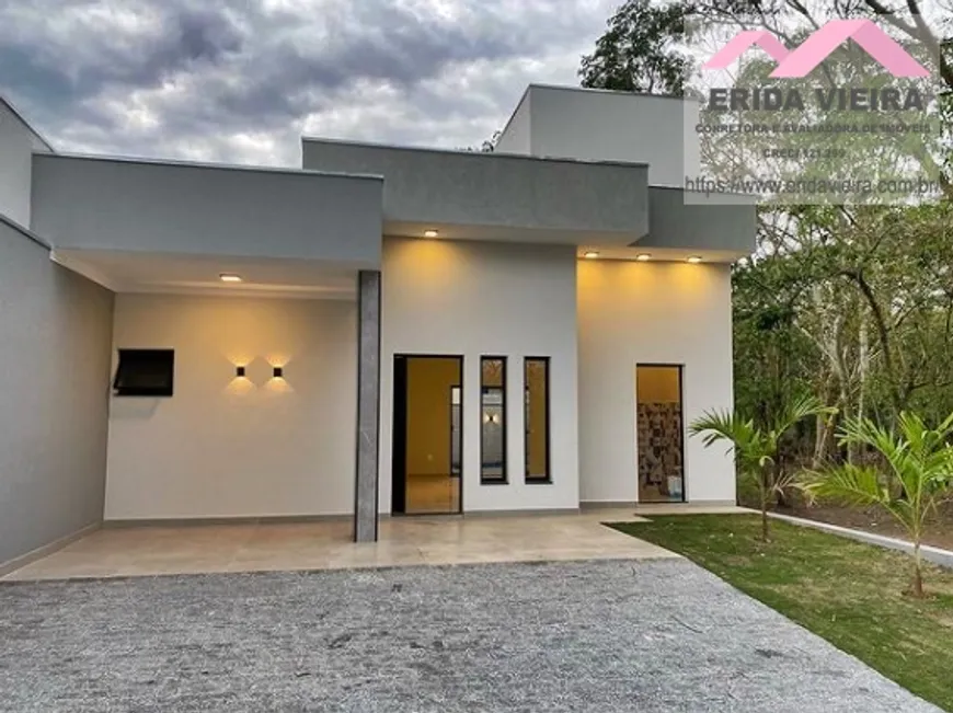 Foto 1 de Casa com 2 Quartos à venda, 120m² em Residencial Vila Romana, Pindamonhangaba