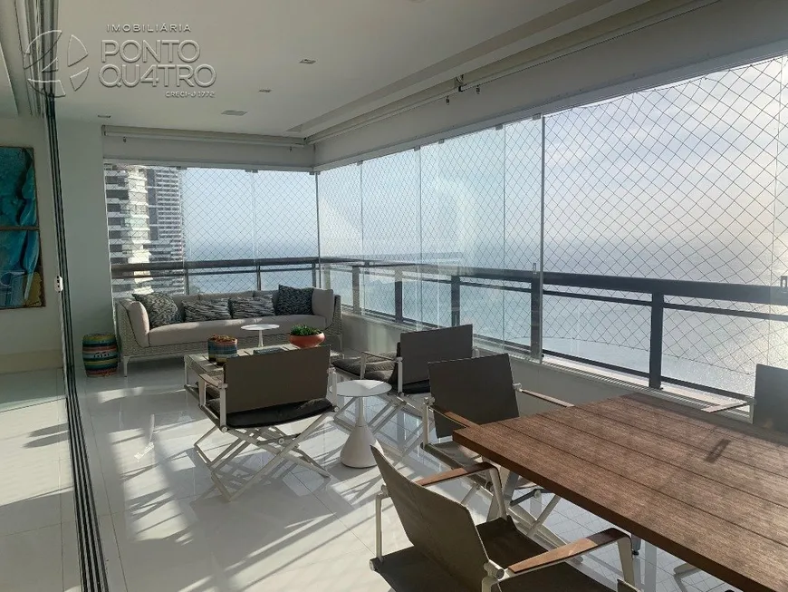 Foto 1 de Apartamento com 4 Quartos à venda, 356m² em Vitória, Salvador