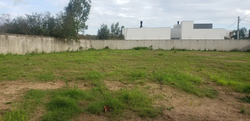 Foto 1 de Lote/Terreno à venda, 211m² em Hípica, Porto Alegre