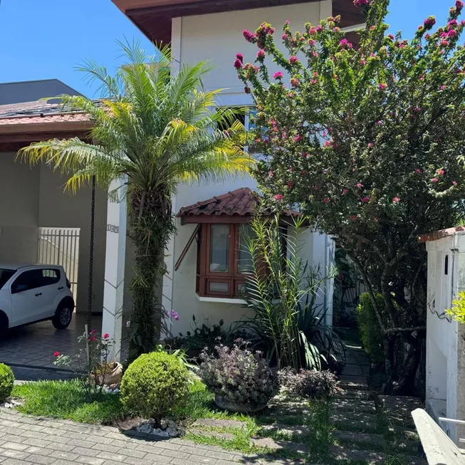 Foto 1 de Casa de Condomínio com 3 Quartos à venda, 199m² em Urbanova, São José dos Campos