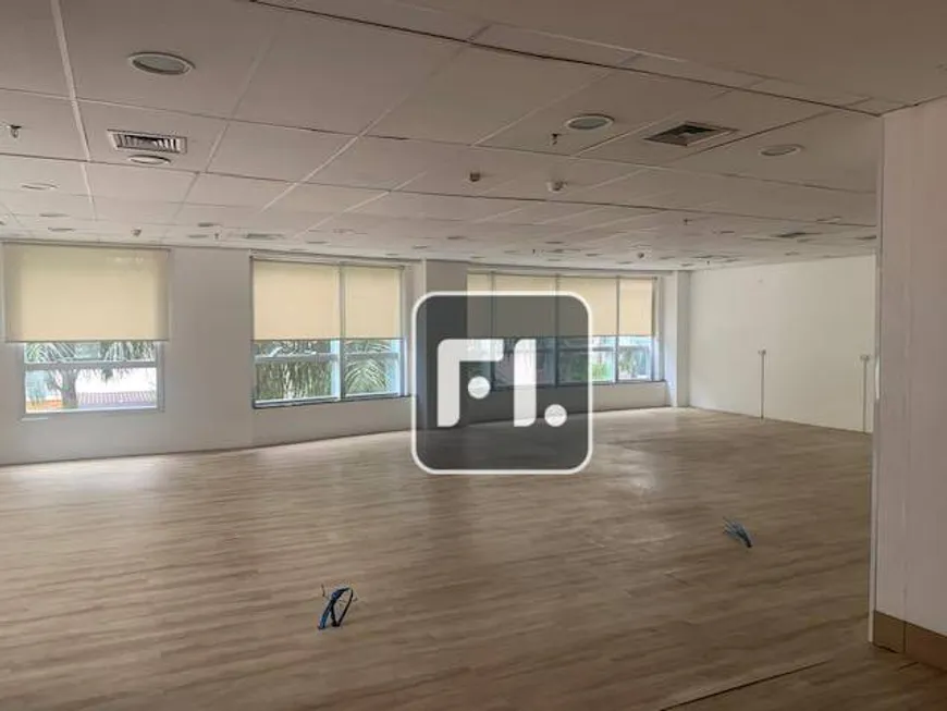 Foto 1 de Sala Comercial para alugar, 200m² em Vila Olímpia, São Paulo