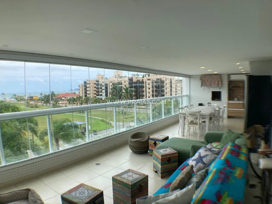 Foto 1 de Apartamento com 4 Quartos à venda, 169m² em Enseada, Guarujá