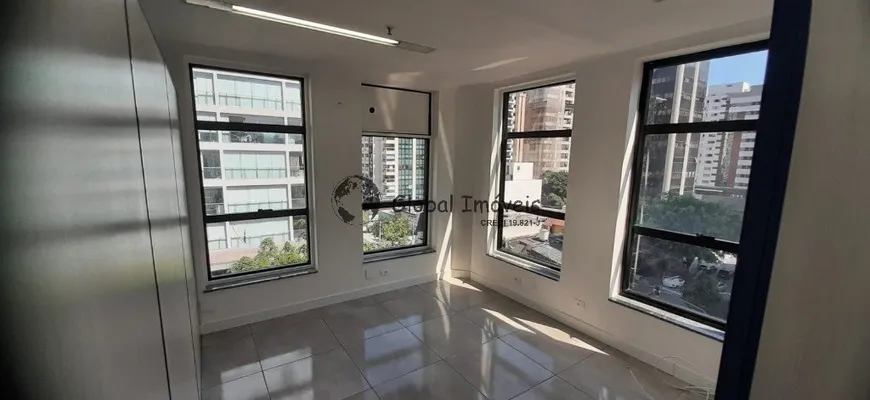 Foto 1 de Ponto Comercial para alugar, 50m² em Moema, São Paulo