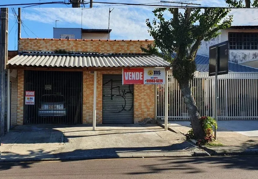 Foto 1 de Casa com 2 Quartos à venda, 54m² em Boqueirão, Curitiba