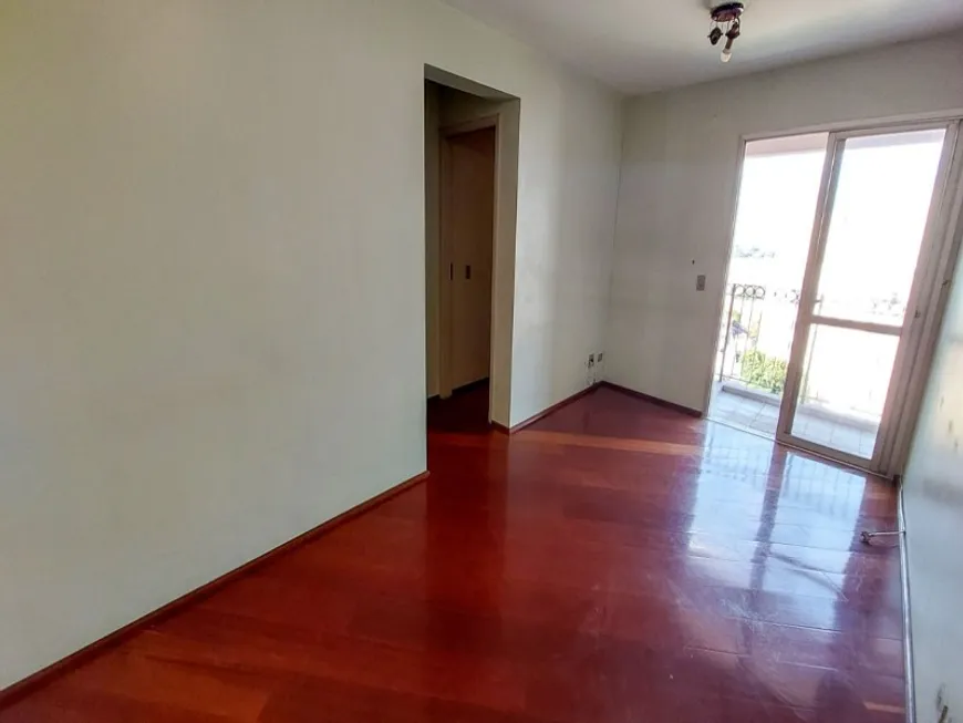 Foto 1 de Apartamento com 3 Quartos à venda, 69m² em Vila Mangalot, São Paulo