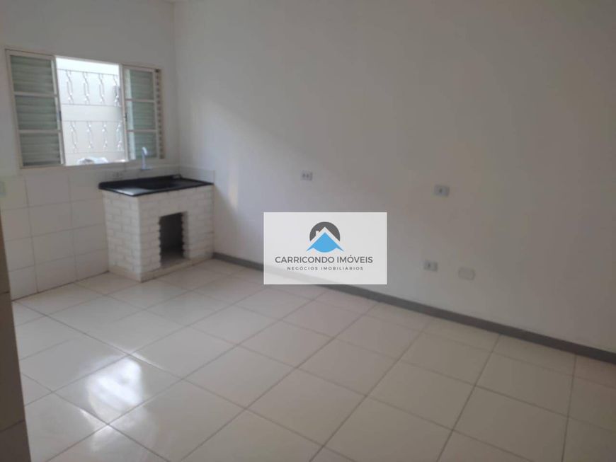 na Rua Prefeito Armindo Faustino de Mello, Parque Santana em