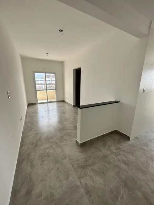 Foto 1 de Apartamento com 2 Quartos à venda, 55m² em Vila Caicara, Praia Grande