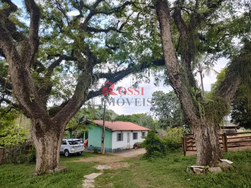 Foto 1 de Fazenda/Sítio à venda, 3m² em , Corumbataí