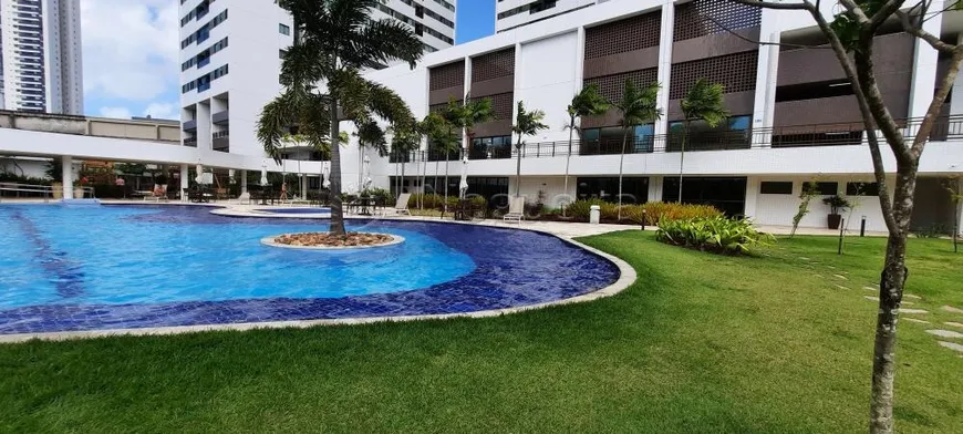 Foto 1 de Apartamento com 2 Quartos à venda, 57m² em Santo Amaro, Recife