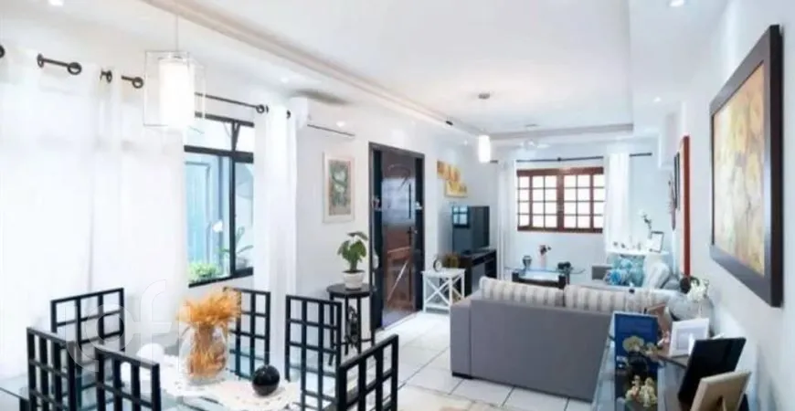 Foto 1 de Casa com 3 Quartos à venda, 237m² em Brooklin, São Paulo