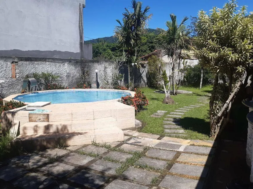 Foto 1 de Casa com 5 Quartos à venda, 260m² em Vargem Grande, Rio de Janeiro