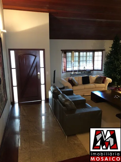 Foto 1 de Sobrado com 3 Quartos à venda, 550m² em Jardim Samambaia, Jundiaí