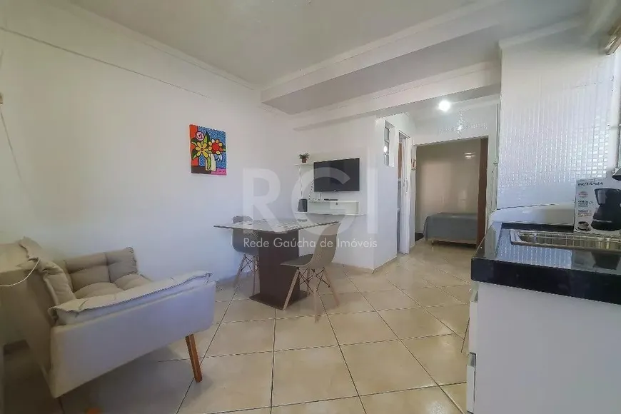 Foto 1 de Casa com 1 Quarto para alugar, 34m² em Morro Santana, Porto Alegre