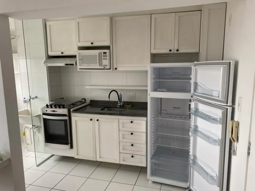 Foto 1 de Apartamento com 1 Quarto para alugar, 40m² em Água Branca, São Paulo