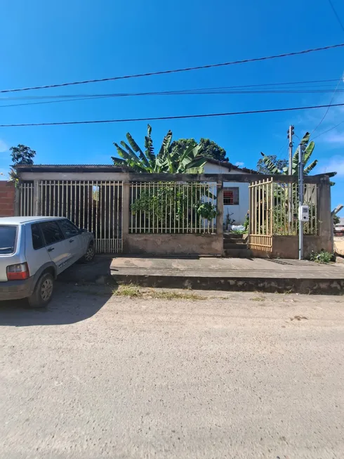 Foto 1 de Casa com 2 Quartos à venda, 200m² em Tijucal, Cuiabá