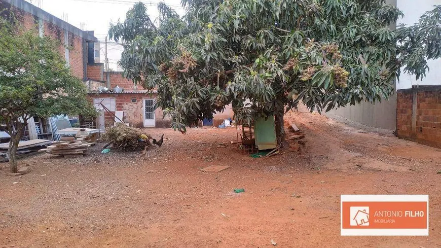 Foto 1 de Lote/Terreno à venda, 800m² em Setor Habitacional Samambaia, Vicente Pires