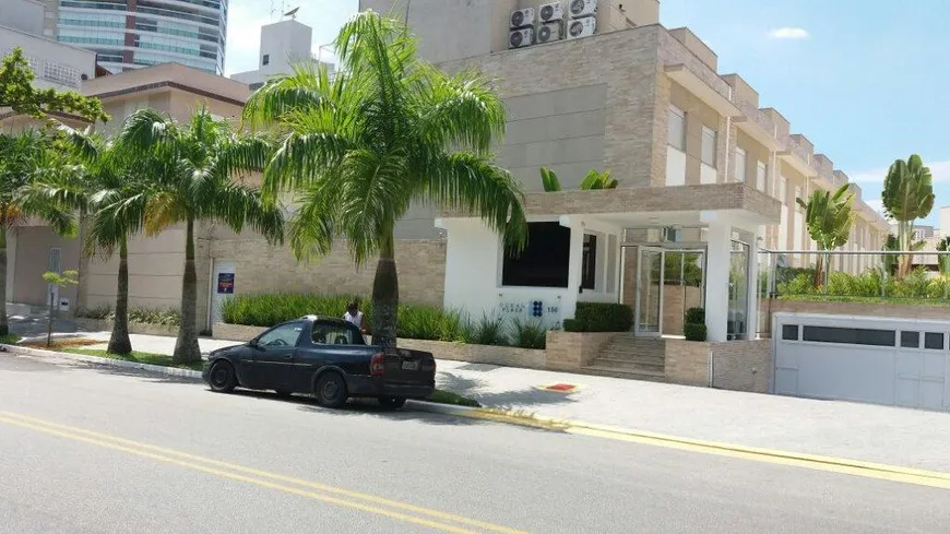 Foto 1 de Casa de Condomínio com 4 Quartos à venda, 350m² em Enseada, Guarujá
