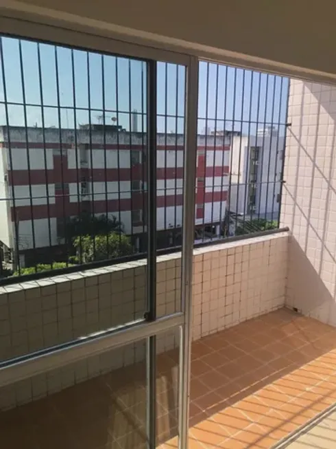 Foto 1 de Apartamento com 3 Quartos à venda, 95m² em Jardim Atlântico, Olinda