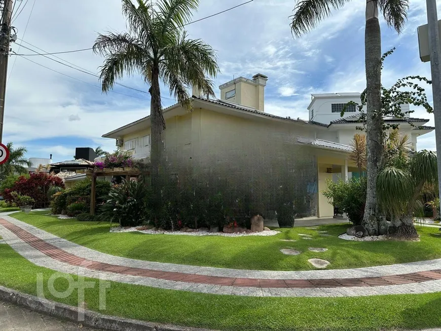 Foto 1 de Casa com 5 Quartos à venda, 284m² em Jurerê Internacional, Florianópolis