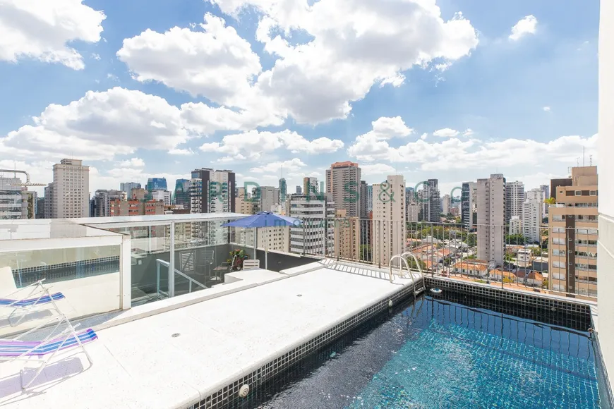 Foto 1 de Cobertura com 1 Quarto à venda, 135m² em Vila Olímpia, São Paulo