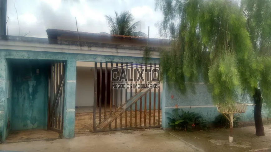 Foto 1 de Casa com 3 Quartos à venda, 120m² em Jardim das Palmeiras, Uberlândia