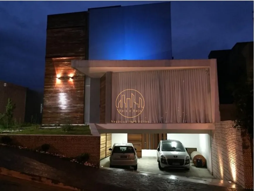 Foto 1 de Casa de Condomínio com 3 Quartos à venda, 420m² em Estância Silveira, Contagem