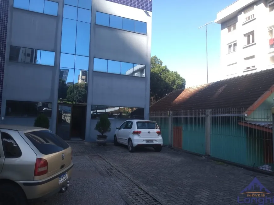 Foto 1 de Imóvel Comercial com 5 Quartos para alugar, 200m² em Exposição, Caxias do Sul