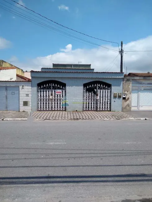 Foto 1 de Casa com 3 Quartos à venda, 161m² em Samambaia, Praia Grande