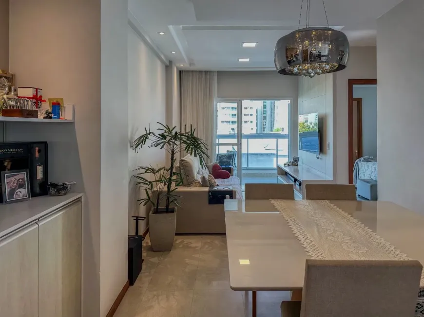 Foto 1 de Apartamento com 2 Quartos à venda, 67m² em Itapuã, Vila Velha