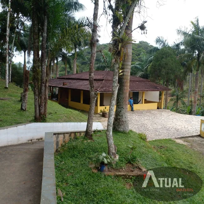 Foto 1 de Fazenda/Sítio com 3 Quartos à venda, 60m² em Centro, Juquiá